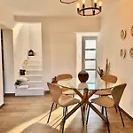 Nyaraló Elios Serenity House