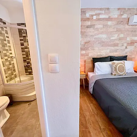 Elios Serenity House Holiday home *