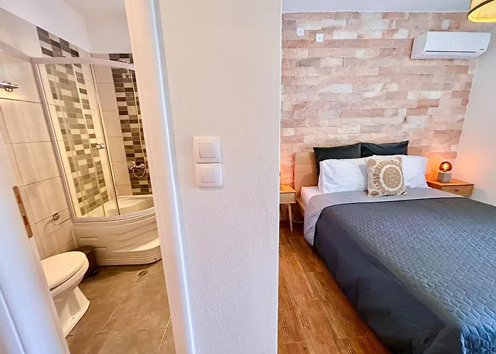 Elios Serenity House Case de vacanță *