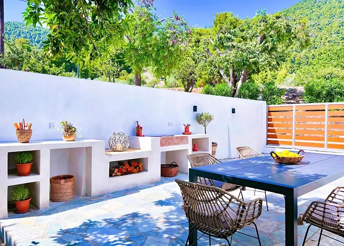 Elios Serenity House Case de vacanță Neo Klima